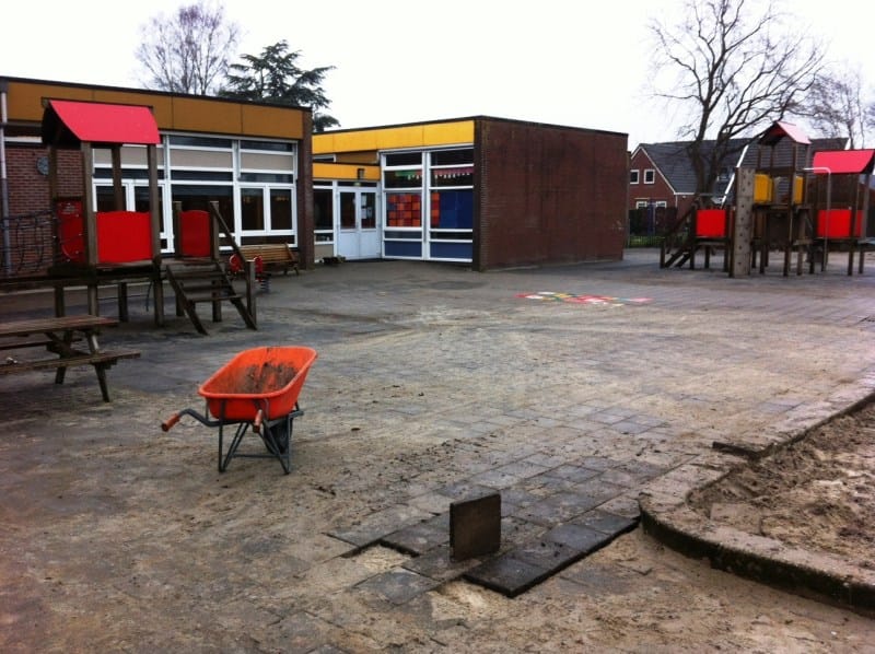 Oosteinde – schoolplein